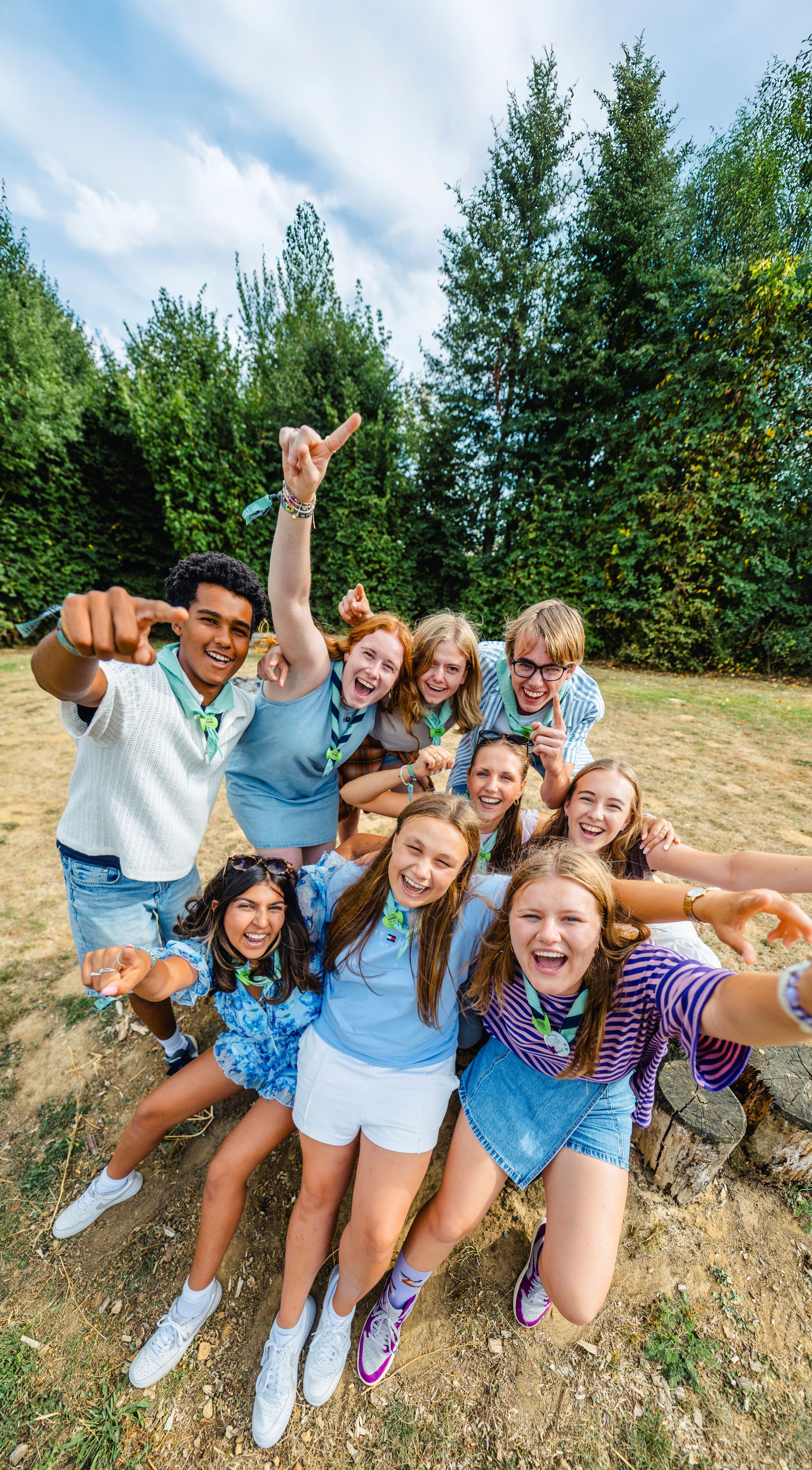 Kazou_2026_1516_groepsfotosjaaltjes